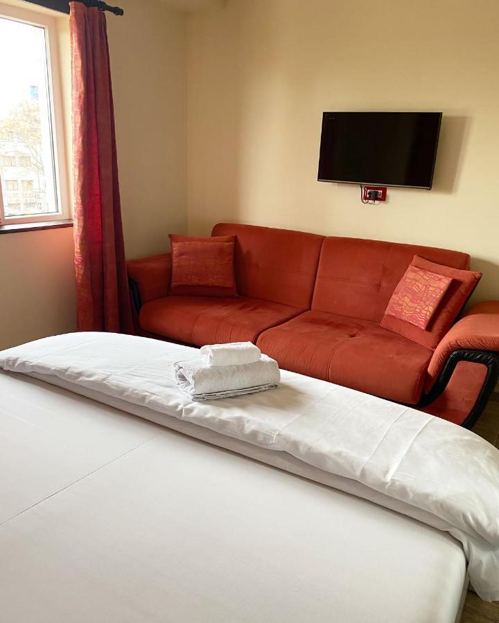 Anthora Hostel Plovdiv Bagian luar foto