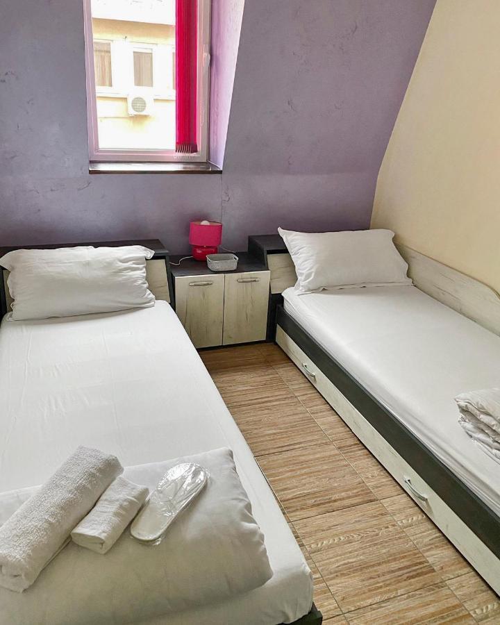 Anthora Hostel Plovdiv Bagian luar foto